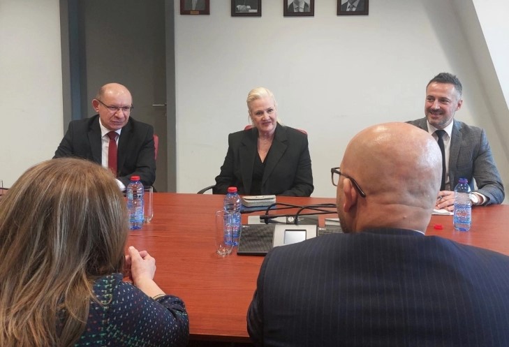 Американската амбасадорка Агелер во посета на новиот јавен обвините Љупчо Коцевски