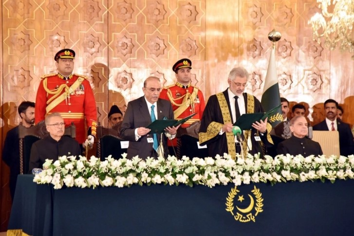 Зардари почна втор претседателски мандат во Пакистан
