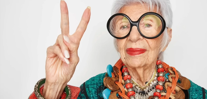 На 102 години почина модната икона Ајрис Апфел