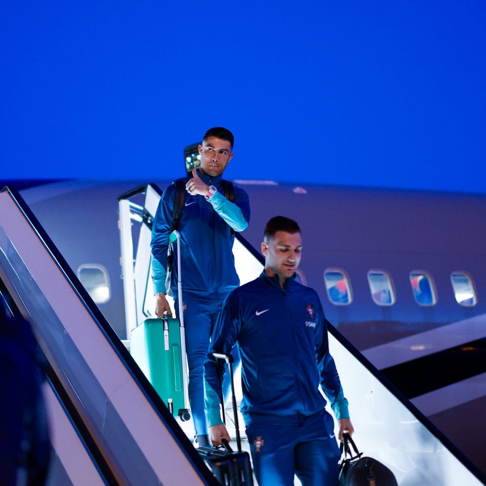 Роналдо пристигна во Љубљана, на аеродромот и пред хотелот се собра толпа навивачи
