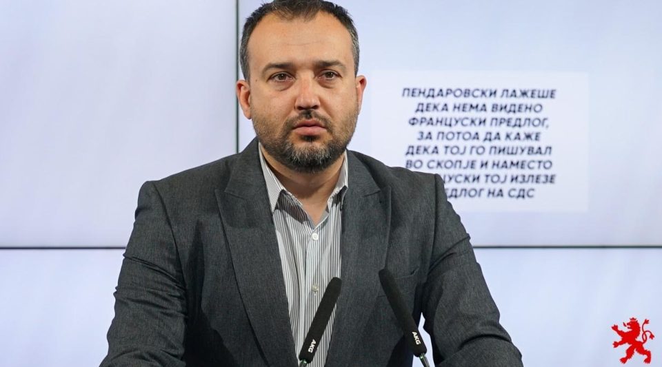 Лефков: Пендаровски лажеше дека нема видено француски предлог, за потоа да каже дека тој го пишувал во Скопје