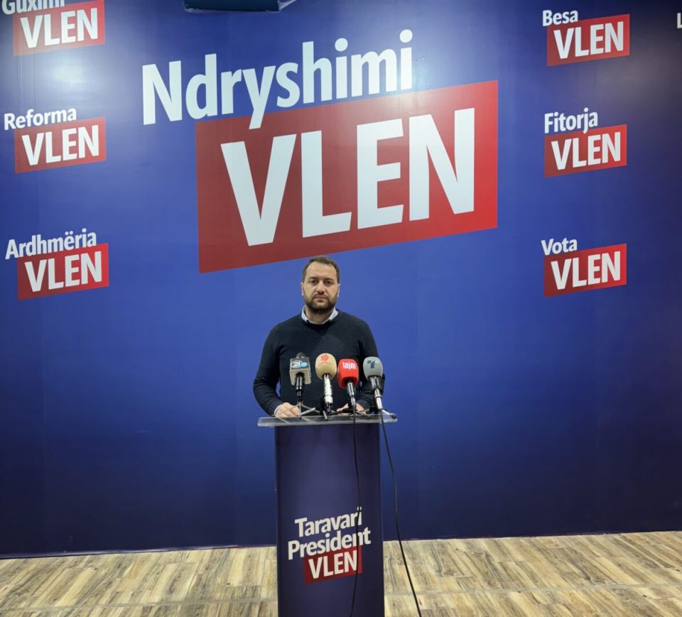 „Вреди“: Албанците нема да му простат на Бујар Османи за случајот Монструм
