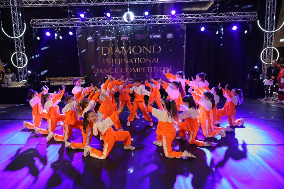 1.500 танчери со 600 кореографии учествуваа на дводневно натпреварување во танц во Скопје