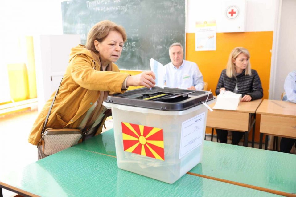 Во Тетово до 9 часот повеќе се гласало за пратеници отколку за претседател