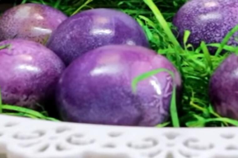 Руска техника за фарбање на јајца со лимонтус
