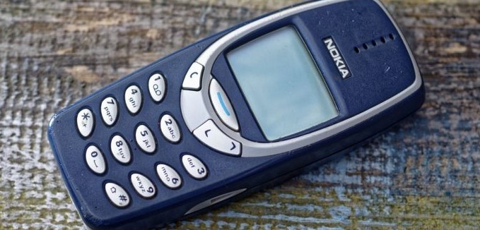Телефоните на Нокиа со копчиња се враќаат во мода