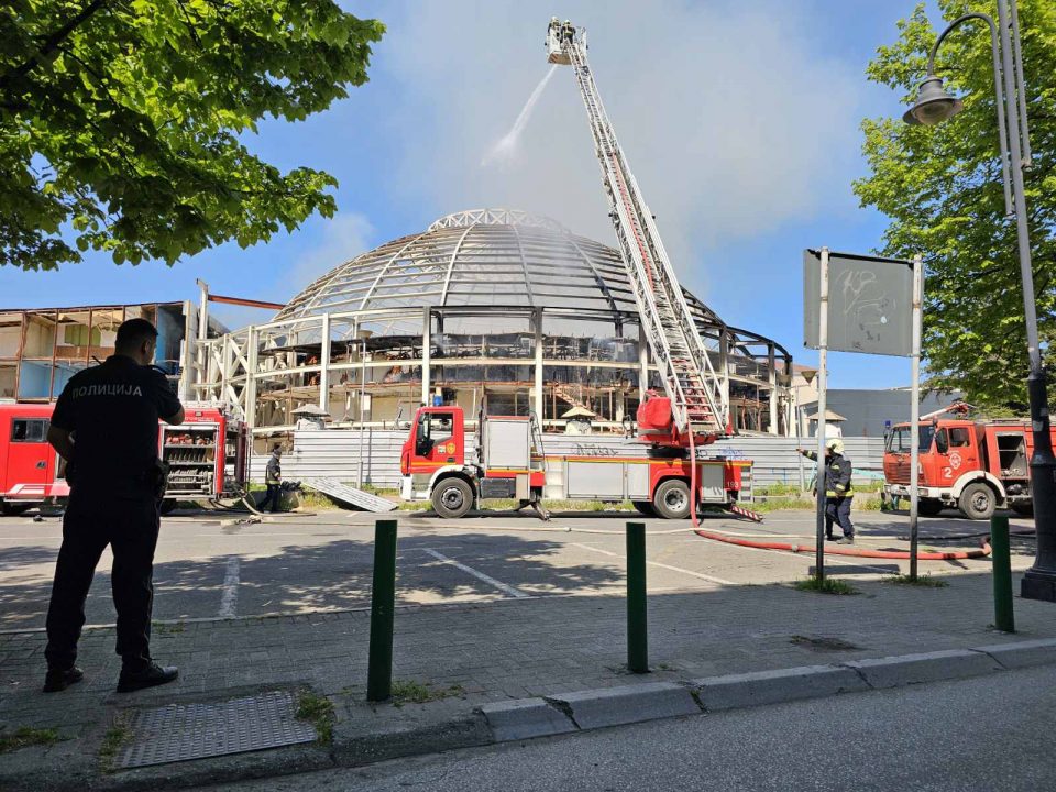 Ексдиректорот на Универзална: Сличен ваков објект во Бугарија изгорел за седум минути, замислете да имаше преполна сала