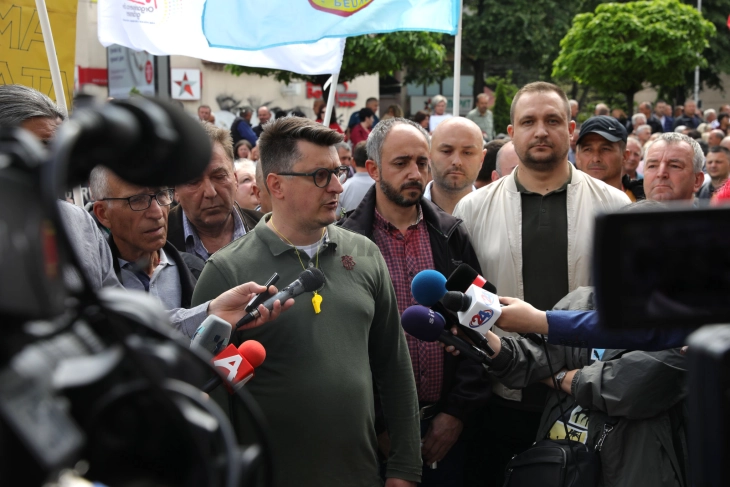 „Срамота е во 21. век да молиме за плата која сме ја сработиле“, велат од ССМ најавувајќи радикализација на протестите