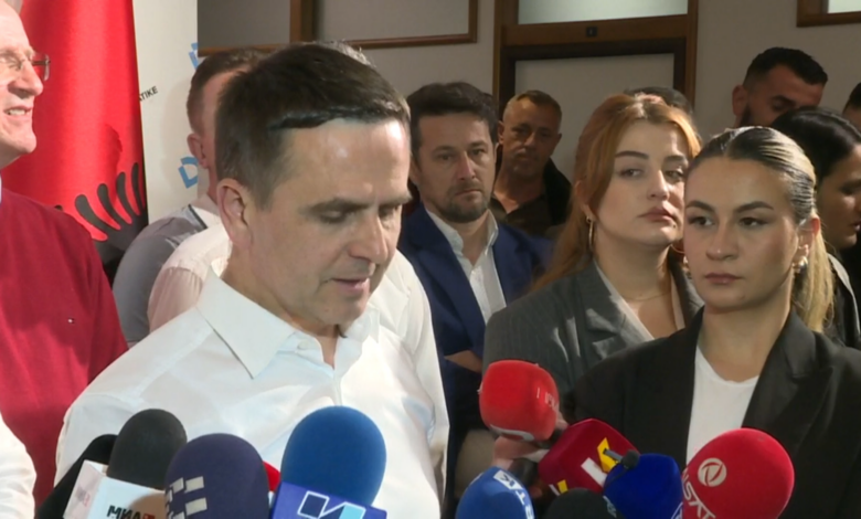 Касами: ВЛЕН ги освои гласовите на Албанците, продолжуваме уште посилно на 8 мај