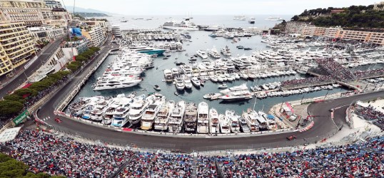 Денеска се вози трката за богатите во Монако
