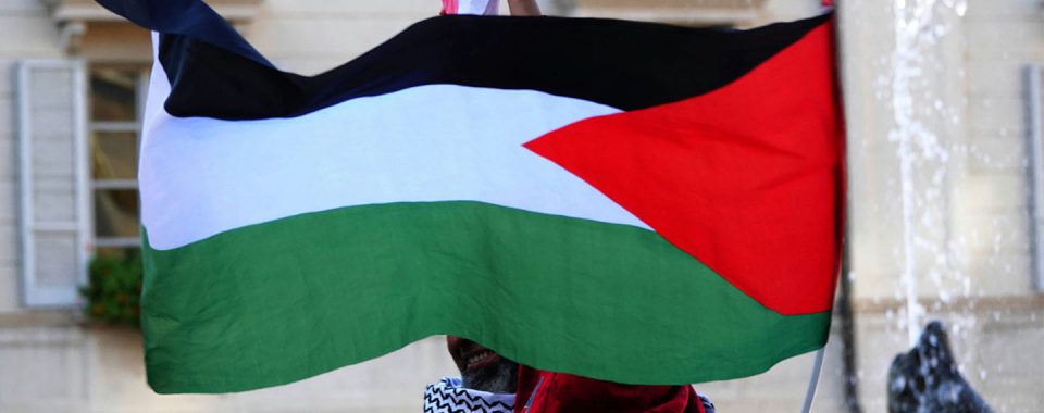 ОН ги повикуваат сите земји да ја признаат палестинската држава