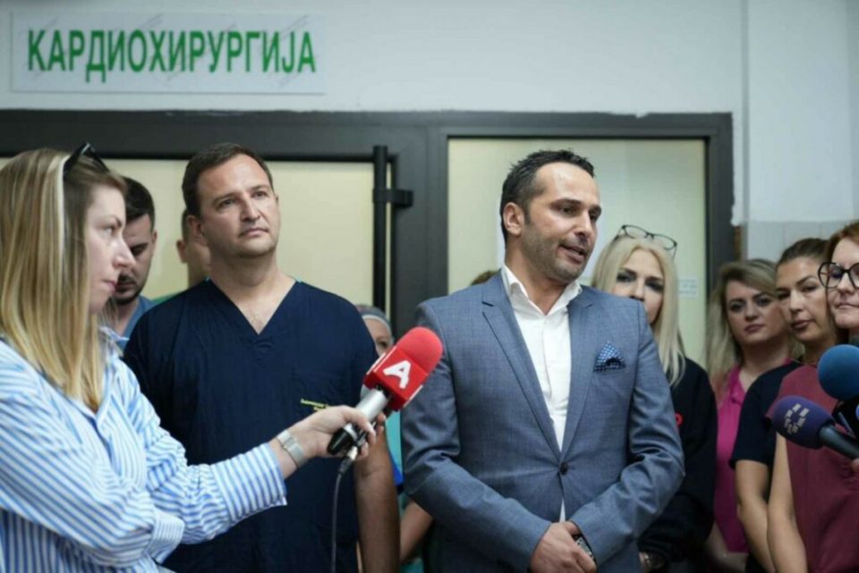 Министерот за здравство во заминување го разреши и директорот на Кардиохиругија Марјан Шокаровски