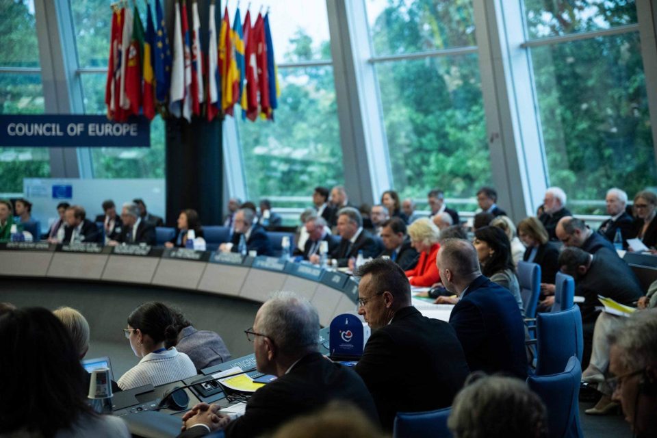 Унгарија стави вето на резолуцијата на Советот на Европа за Украина