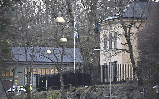 Пукање кај израелската амбасада во Стокхолм