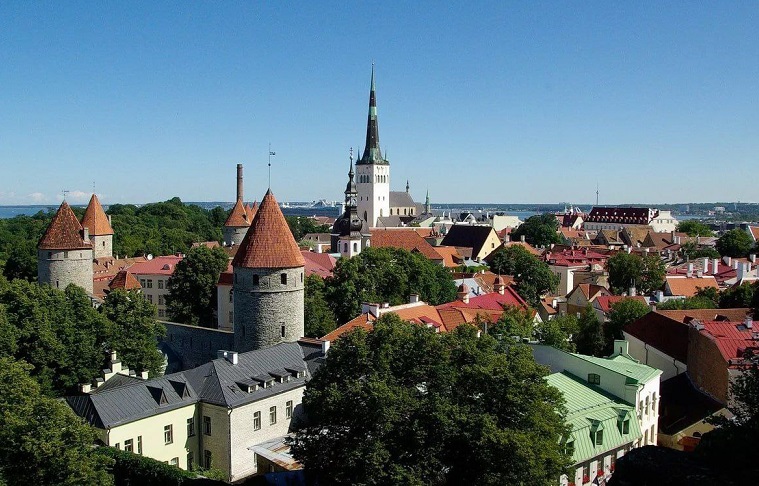 Естонија се закани со затворање на православните цркви кои нема да ги прекинат врските со Руската црква