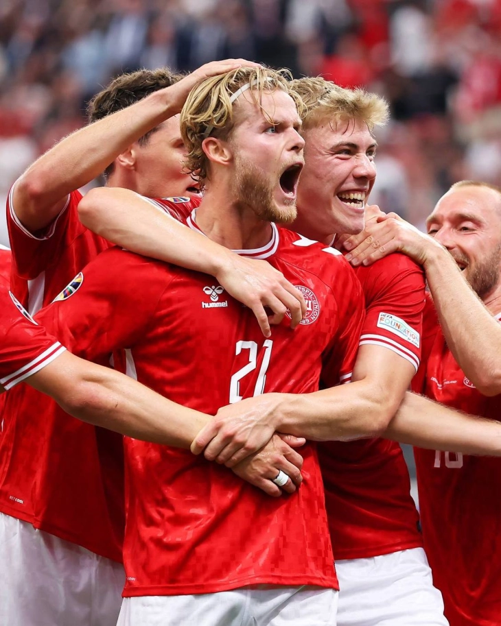 Англија и Данска одиграа нерешено