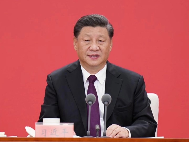 Си Џинпинг повика на градење мостови на соработка во светската економија