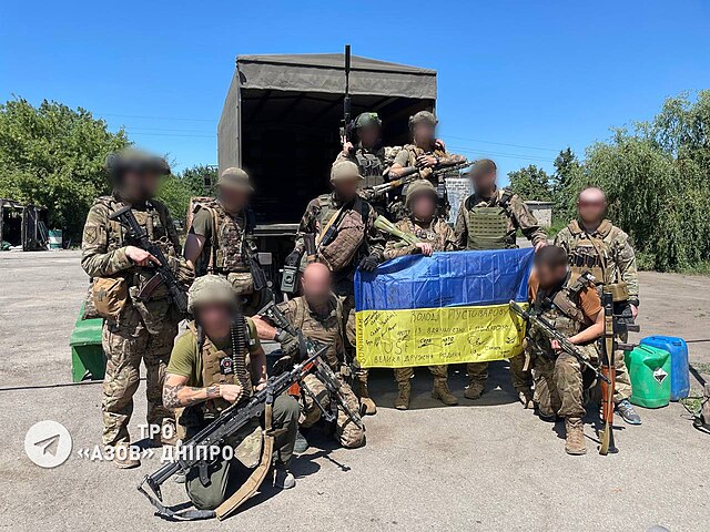САД ја укина забраната за украинскиот АЗОВ да користи американско оружје