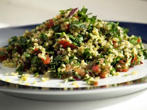 Како да подготвите арапска салата, здрав додаток за секој ручек