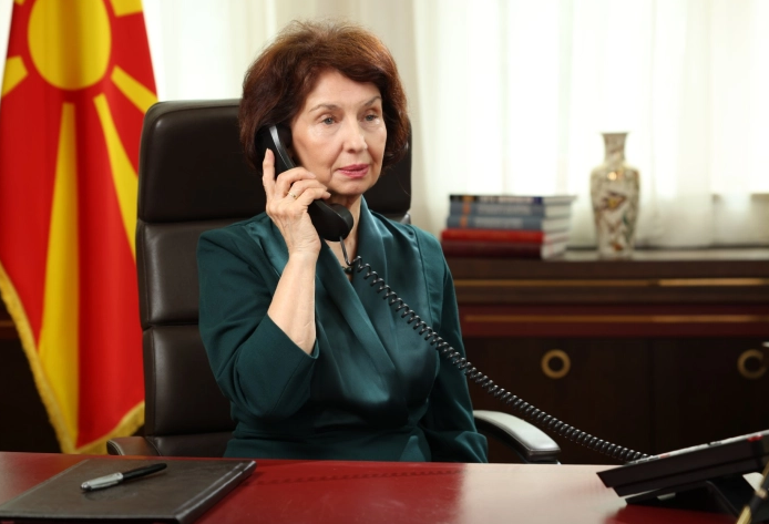 Претседателката Сиљановска Давкова разговaрaше со хрватскиот претседател Зоран Милановиќ