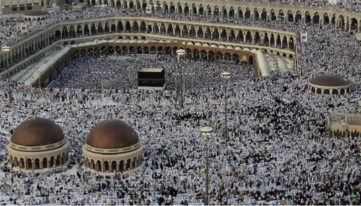Повеќе од милион и половина аџии веќе пристигнаа на годишниот аџилак во Мека