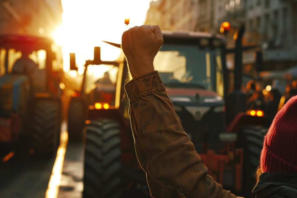 Европските земјоделци повторно протестираат во Брисел