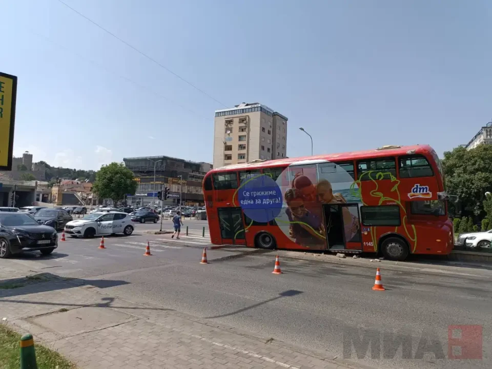 Истиот автобус возеше за Водно, замислете таму да закочеше воланот