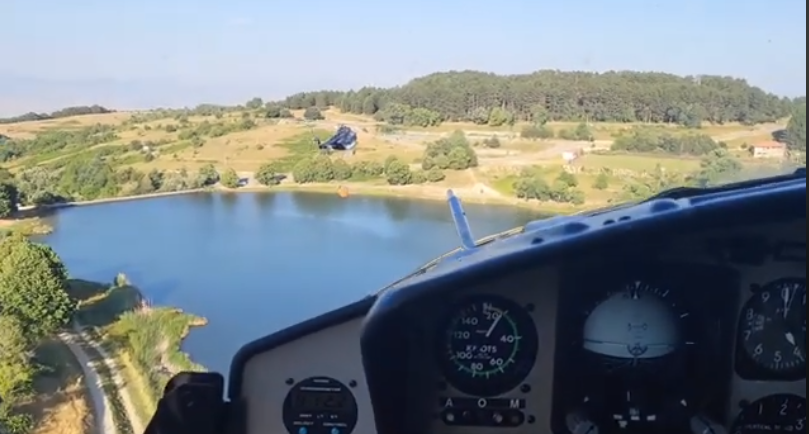 Со два хеликоптера на МВР изгаснат пожарот во крушевско