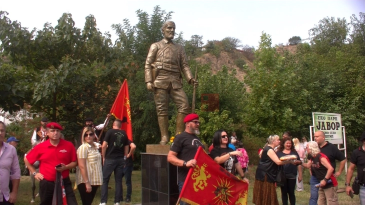 На стогодишнината од смртта на Тодор Александров, откриен споменик во штипско Ново Село