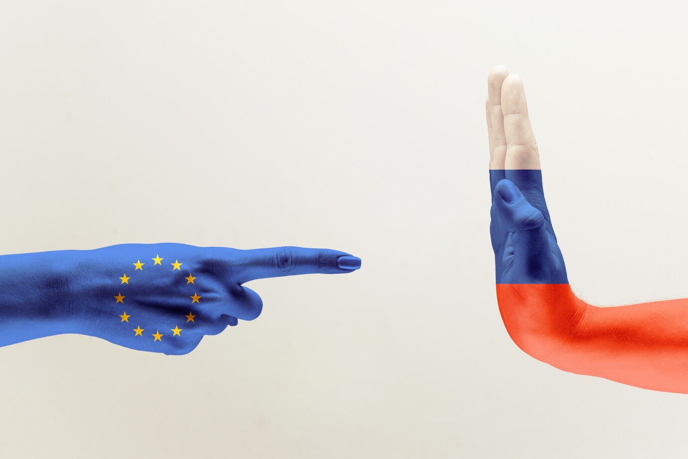 ЕУ наесен подготвува најсеопфатен пакет санкции против Русија досега