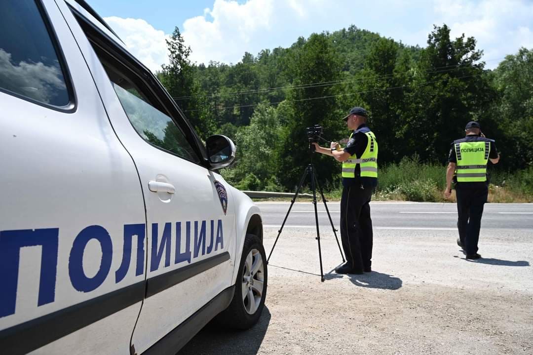 Уапсен возач од Холандија, возел со 177 километри на час