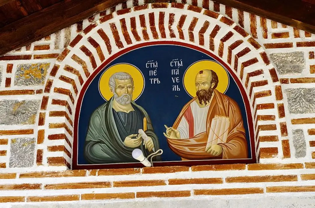 Утре е Павловден, еве што се верува дека ќе ви се случи ако ве полази пајак