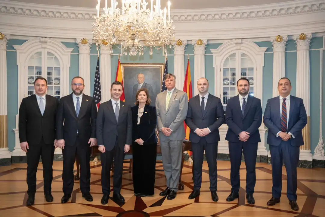 Во Вашингтон средба Муцунски-Ландау: Нагласена важноста од континуираниот ангажман на САД како клучен фактор за стабилноста на Западен Балкан