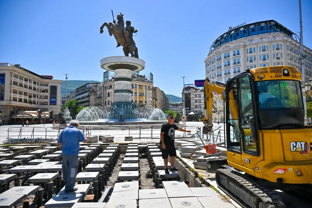 Се враќа во функција подната фонтана на скопскиот Плоштад