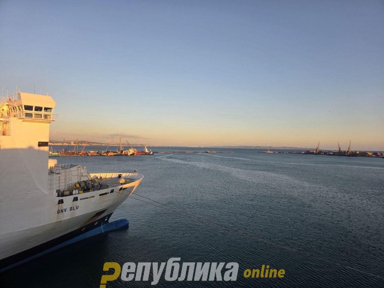 Во првата половина од годинава Албанија ја посетиле над 5 милиони странци