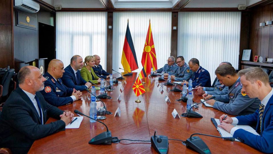 Средба Мисајловски-Бројер: Воената соработка со Германија се темели на доверба, можност за нејзино унапредување