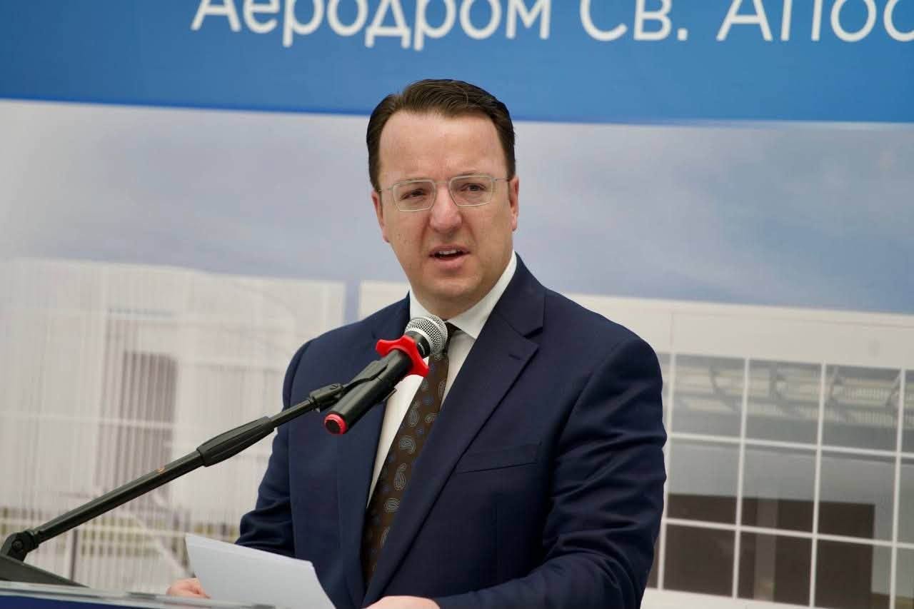 Николоски: Градиме шест автопати во исто време, на Македонија и се случува силен инфраструктурен развој