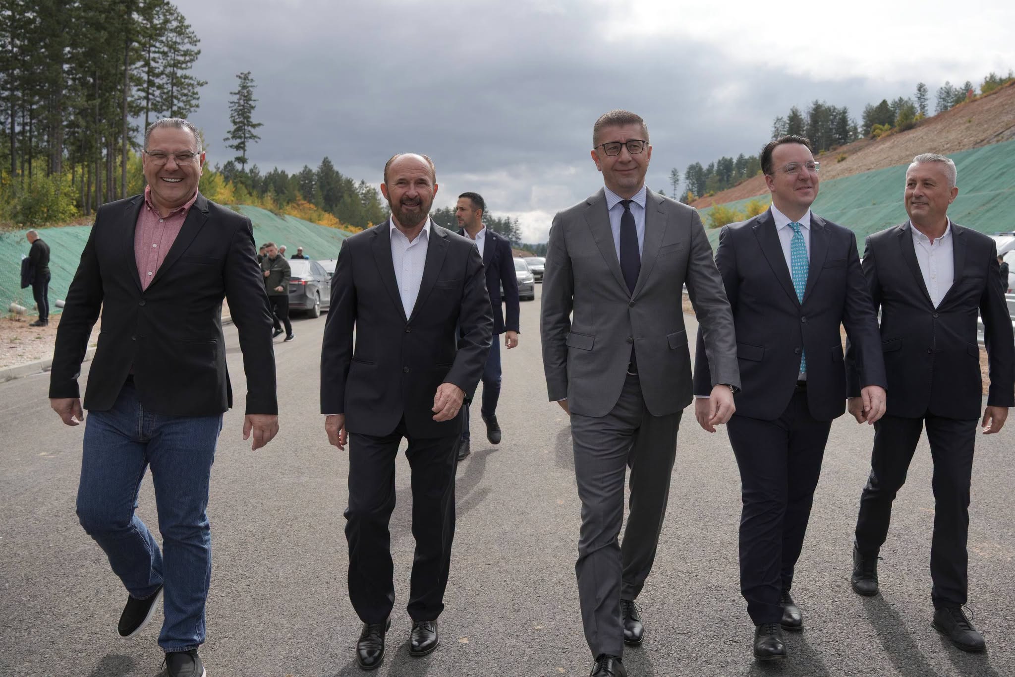 Мицкоски: Индикаторите за работата на Владата веќе се видливи, растот на БДП е 4,3% и е во првите пет во Европа, а инфлацијата е 25 отсто помала од просекот во ЕУ