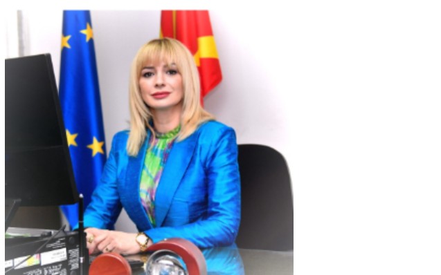 Сопругата на судијата со парите во ѕидот ја брани свекрвата: Од кога е срамота да се печали од земјоделие?